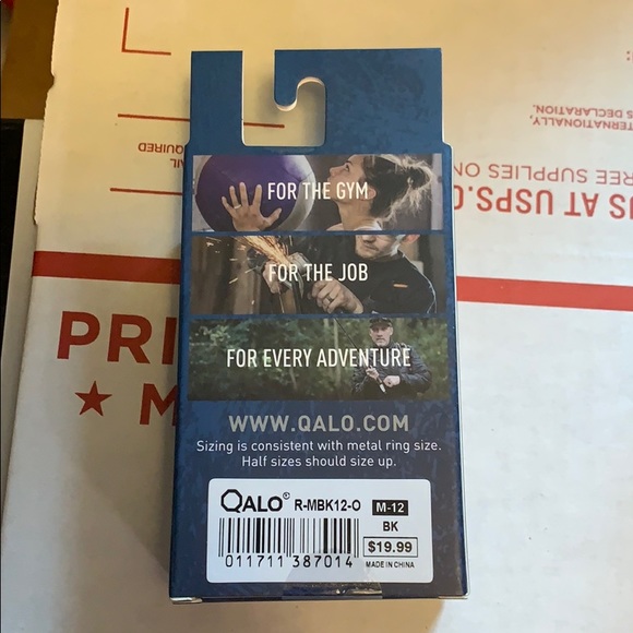 Qalo men’s size 12 black - Picture 2 of 2